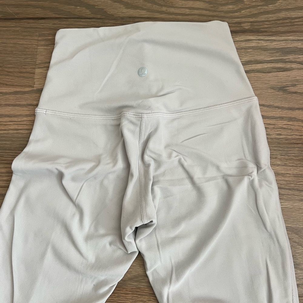 Lululemon Light Gray High-Waisted Leggings
